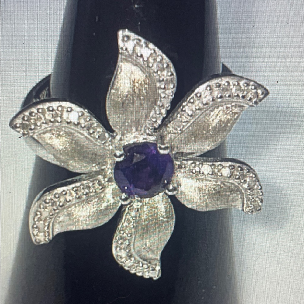 Sterling Silver Flower Ring with  Amethyst Center Stone